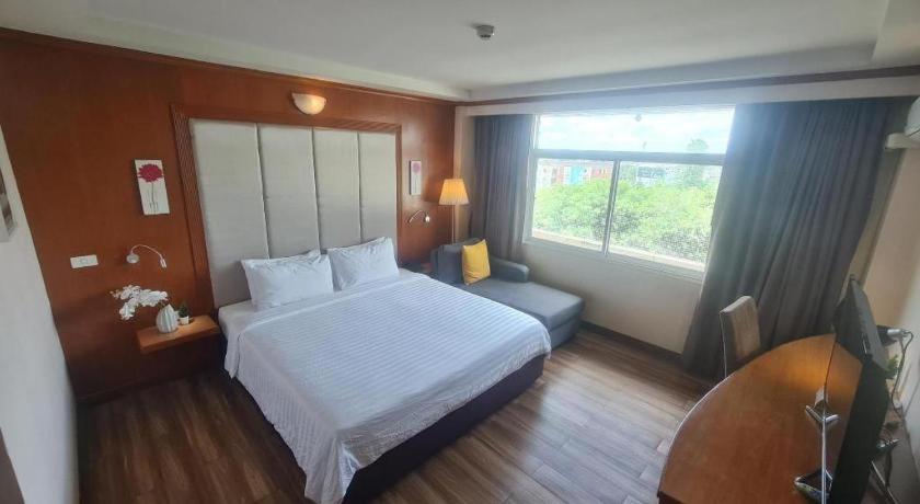 Western Grand Hotel Ratchaburi Ban Bang Kra Экстерьер фото